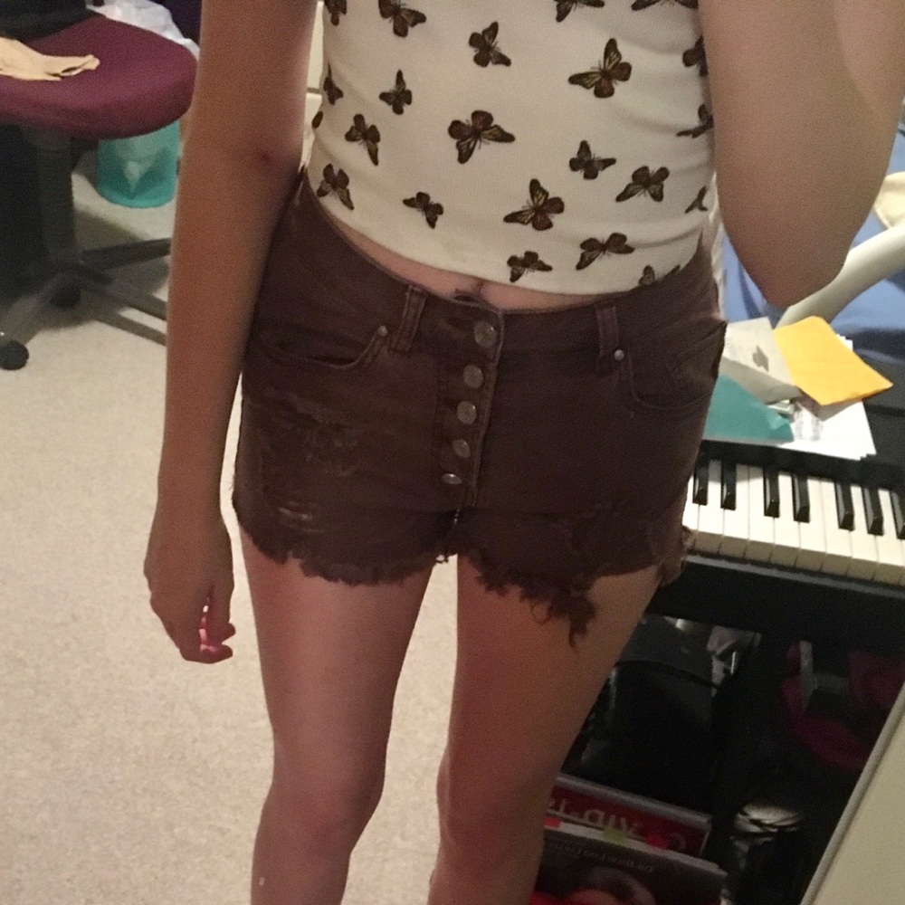 Maroon Ripped Denim Shorts - Picture 3 of 5